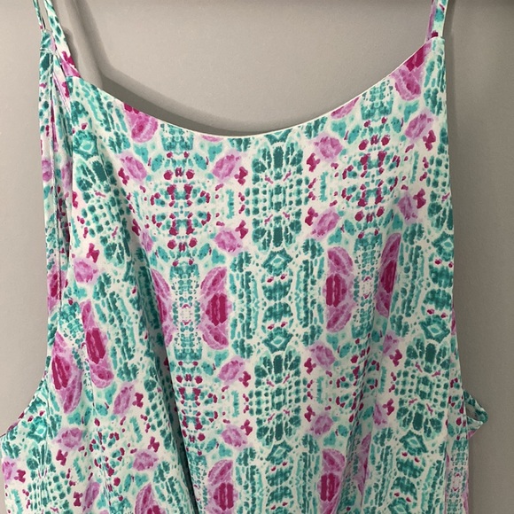 Everly Romper (size large) - Picture 3 of 6